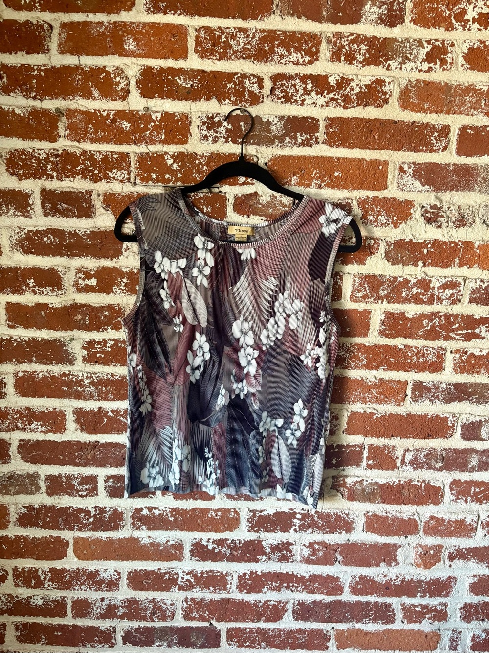 Y2K Plisse floral lightweight tank top